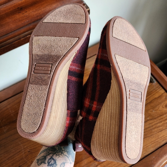 Toms Kelsey Wedge Booties Size 8 - Picture 7 of 7
